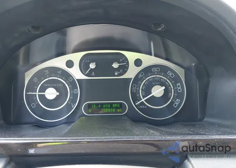 2009 Mercury Sable Premier z USA, uszkodzony, nr VIN 1MEHM42W29G628063